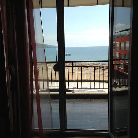 天堂豪华公寓 阳光海滩